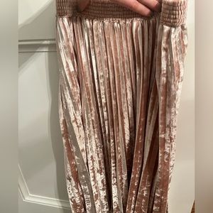 Velvet pink midi skirt